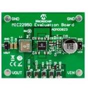 ADM00823 Microchip